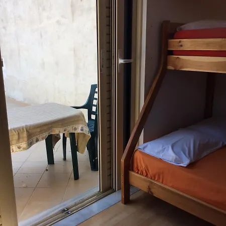 Hadhri 게스트하우스