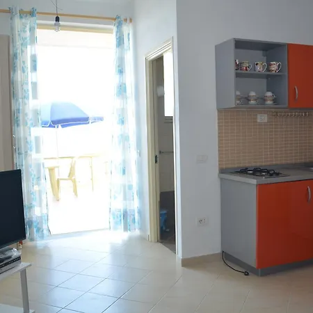 Hadhri Guest house Borsh