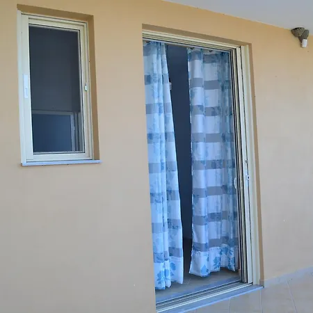 Affittacamere Hadhri 4*