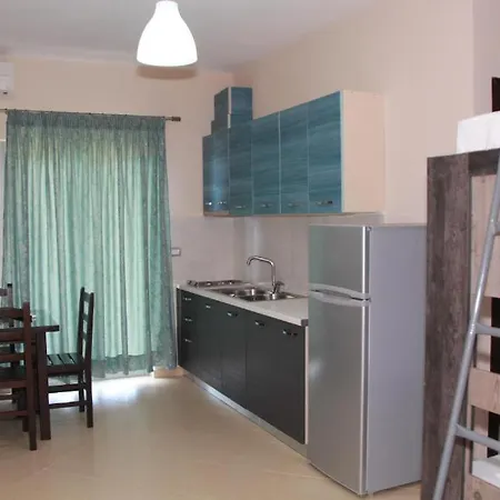Hadhri Guest house *