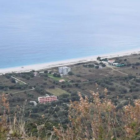 Hadhri בית הארחה